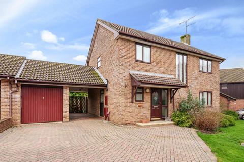 4 bedroom detached house for sale, Tenby Drive, Valley Park, Chandler's Ford
