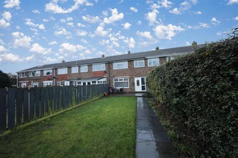 3 bedroom terraced house for sale, Newtondale, Hull