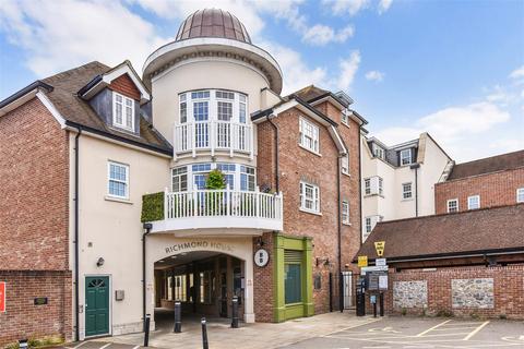 2 bedroom apartment for sale, Church Square, Chichester