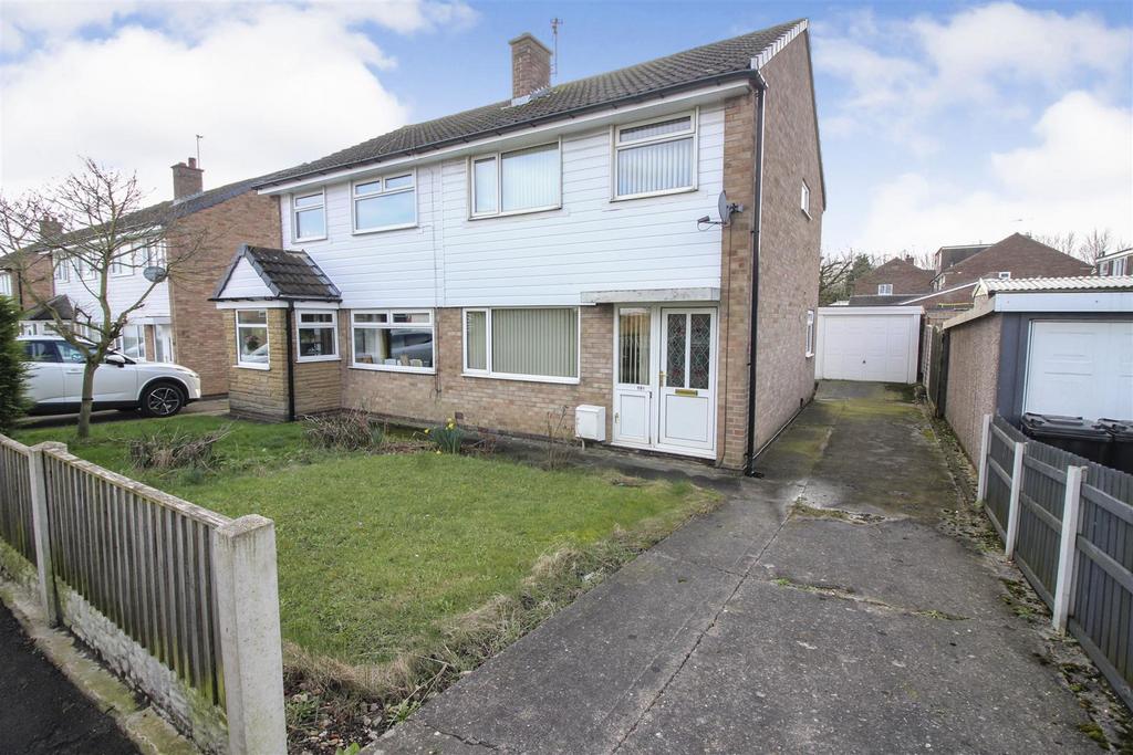 Fairburn Drive, Leeds LS25 3 bed semidetached house for sale £230,000