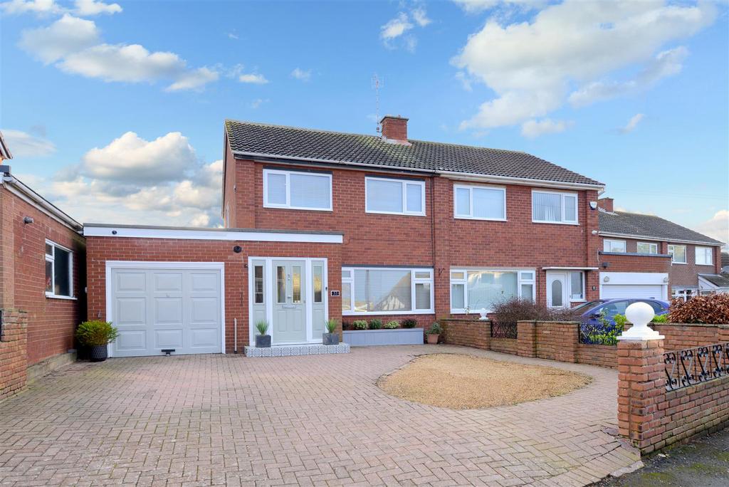 Green Lane, Bayston Hill, Shrewsbury 3 bed semidetached house for sale