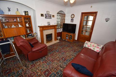 32 Jephcott Road, Birmingham, B8 3ED