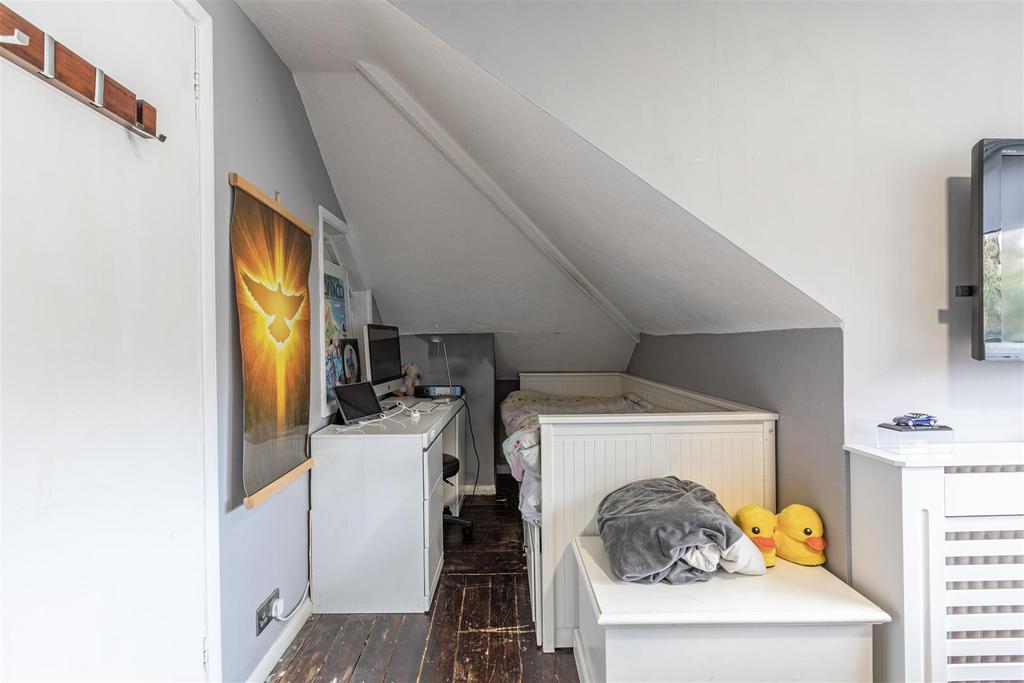 Room 2.jpg