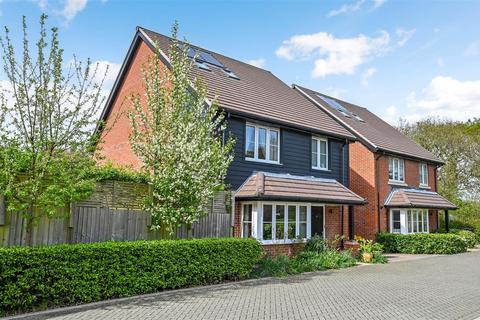 5 bedroom detached house for sale, Tawny Close, Birdham, Chichester
