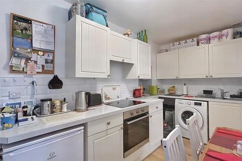 2 bedroom cottage for sale - Main Road, Waterston, Milford Haven
