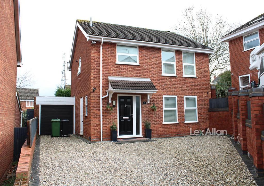 Briston Close, Brierley Hill 3 bed detached house for sale £325,000