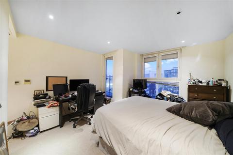 2 bedroom apartment for sale, The Oxygen Apartments, Royal Victoria Dock, E16