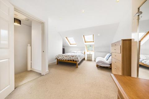 2 bedroom flat for sale - Pulross Road, SW9