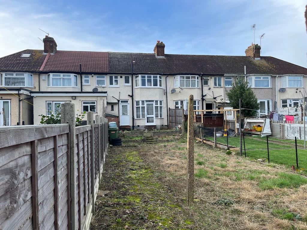 Monks Park, Wembley, HA9 3 bed terraced house for sale £475,000