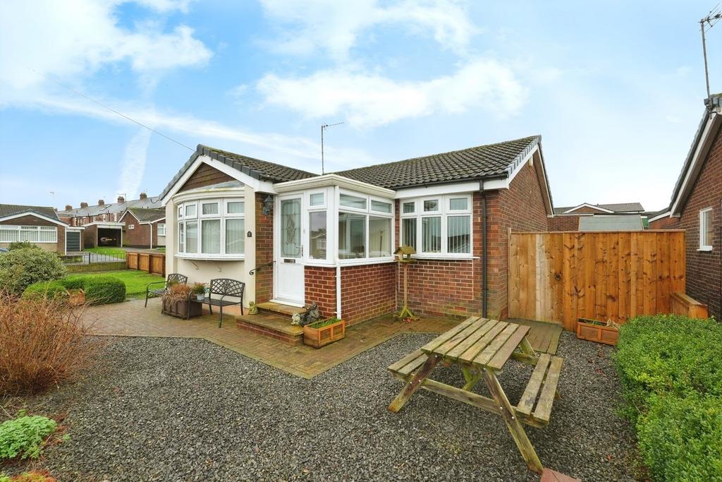 Ennerdale Grove, Auckland DL14 2 bed detached bungalow for sale