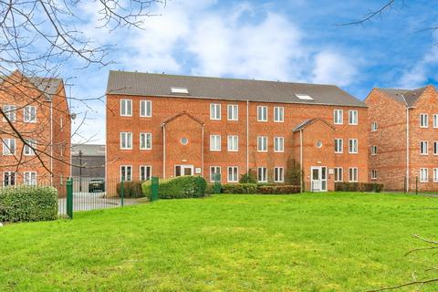 2 bedroom apartment for sale - Essex House, Darwin Close, YO31 9PG