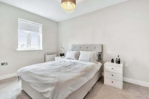 2 bedroom apartment for sale, Essex House, Darwin Close, YO31 9PG