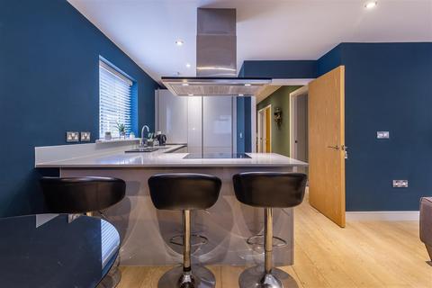 72 Buckingham Road, Epping, CM16 5AG