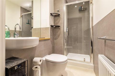 72 Buckingham Road, Epping, CM16 5AG