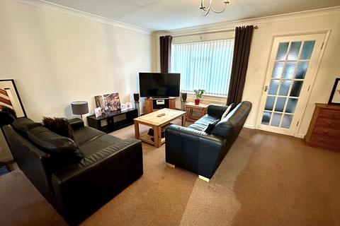 38 Berkeley Crescent, Frimley, Camberley, GU16 8YN