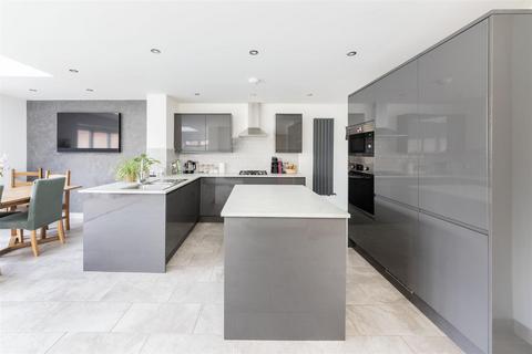 37 Edwin Road, Didcot, OX11 8LQ