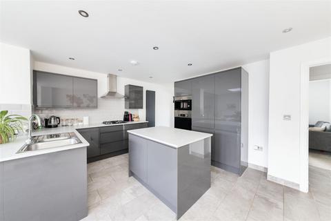 37 Edwin Road, Didcot, OX11 8LQ