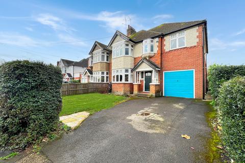 17 Avenue Road, Witham, CM8 2DT