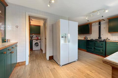 17 Avenue Road, Witham, CM8 2DT