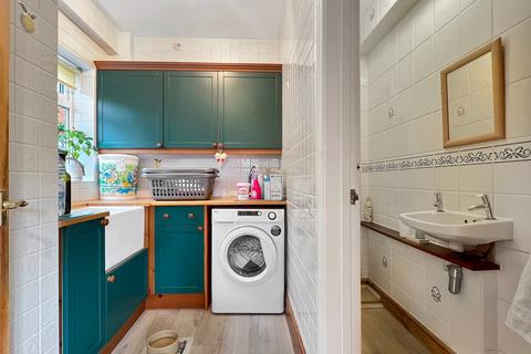 17 Avenue Road, Witham, CM8 2DT