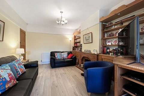 17 Avenue Road, Witham, CM8 2DT