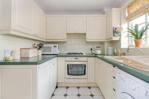 28 Westminster Gardens, London, E4 6ER
