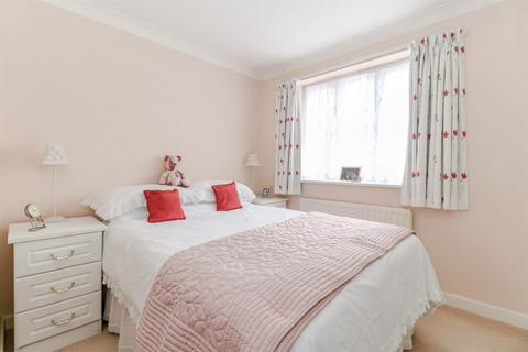 28 Westminster Gardens, London, E4 6ER