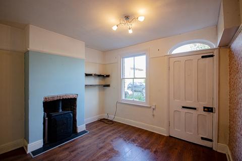 2 bedroom cottage for sale - Hartford Road, Davenham, Northwich, CW9