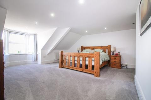 5 bedroom end of terrace house for sale - Bondicar Terrace, Blyth