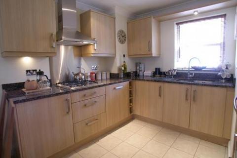 2 bedroom end of terrace house to rent - Wall Cottage Drive, Chichester