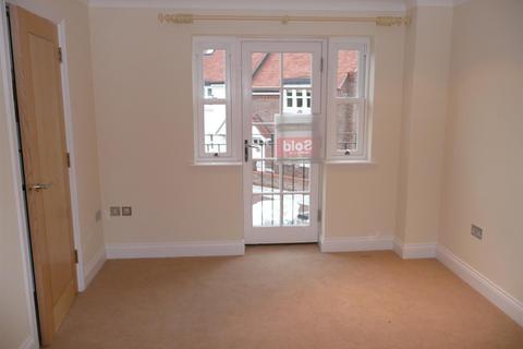 2 bedroom end of terrace house to rent - Wall Cottage Drive, Chichester