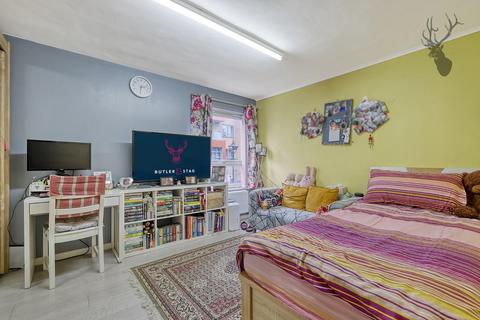 Flat 6, Dornoch House Anglo Road, London, E3 5HS