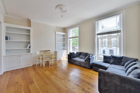 3 bedroom flat to rent, Canfield Gardens, London