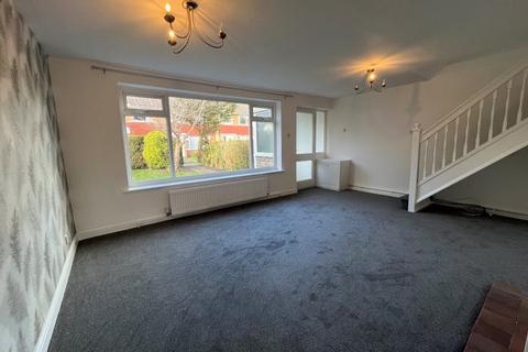3 bedroom terraced house to rent - Elton Close, Stapleford. NG9 8JN