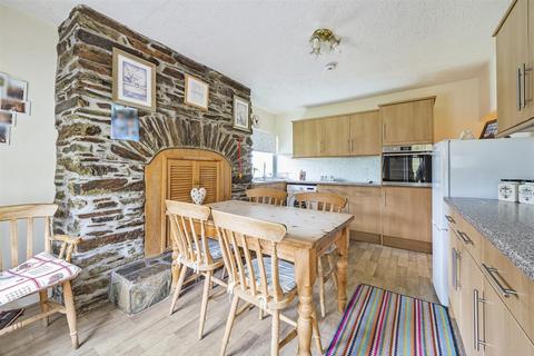 4 bedroom detached house for sale, Horrabridge, Devon