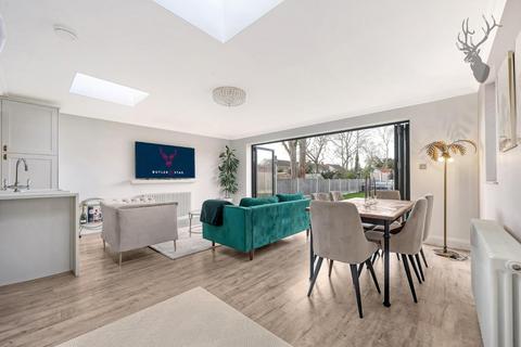 155 High Road, North Weald, Epping, CM16 6EA