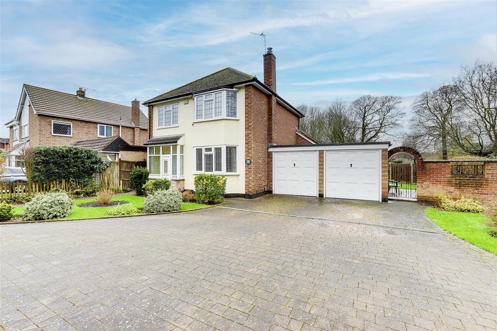 Willow Lane, Gedling NG4 3 bed detached house for sale £425,000