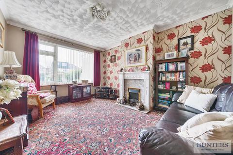 19 Luddesdon Road, Erith, DA8 1NQ