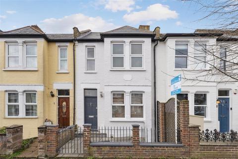 3 bedroom house for sale, Aston Road, London