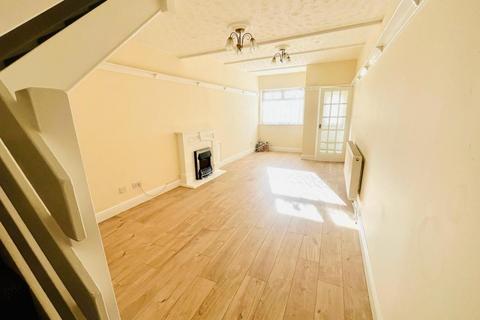 3 bedroom terraced house for sale, Tooley Street, Gainsborough