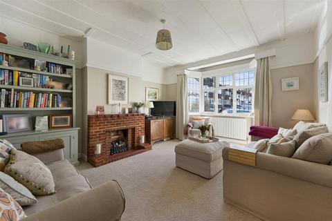 26 Buff Avenue, Banstead, SM7 2DW