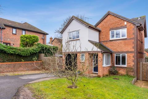 1 Broadmeadow Ride, St Ippolyts, Hitchin, SG4 7ST