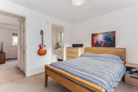 1 Broadmeadow Ride, St Ippolyts, Hitchin, SG4 7ST