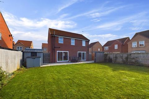 3 bedroom detached house for sale - Polar Bear Drive, Driffield