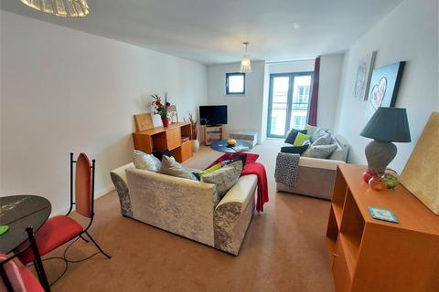 2 bedroom apartment for sale - St Stephens Court, Marina, Swansea