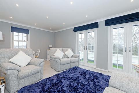 2 bedroom apartment for sale - Ambrose Place, Worthing
