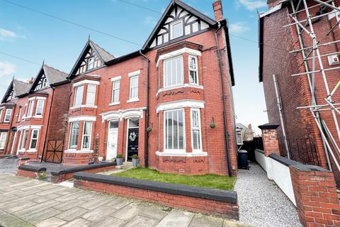 6 bedroom semi-detached house for sale, Queensberry Avenue, Hartlepool