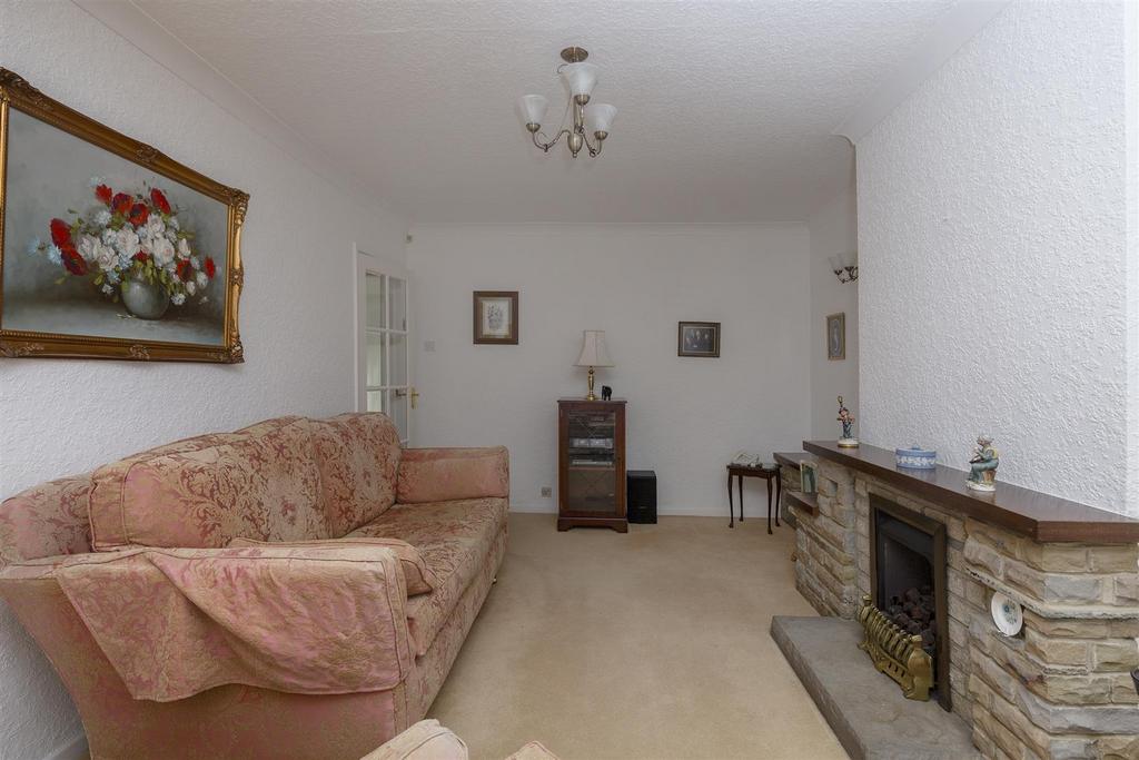 Bramleys Estate Agents - North Cross Road (15).jpg