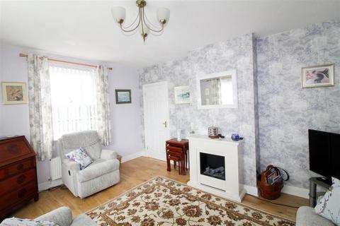 14 Bellingham Close, Thirsk, YO7 1FX