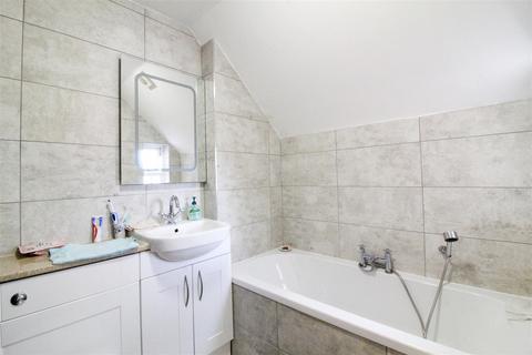 14 Bellingham Close, Thirsk, YO7 1FX